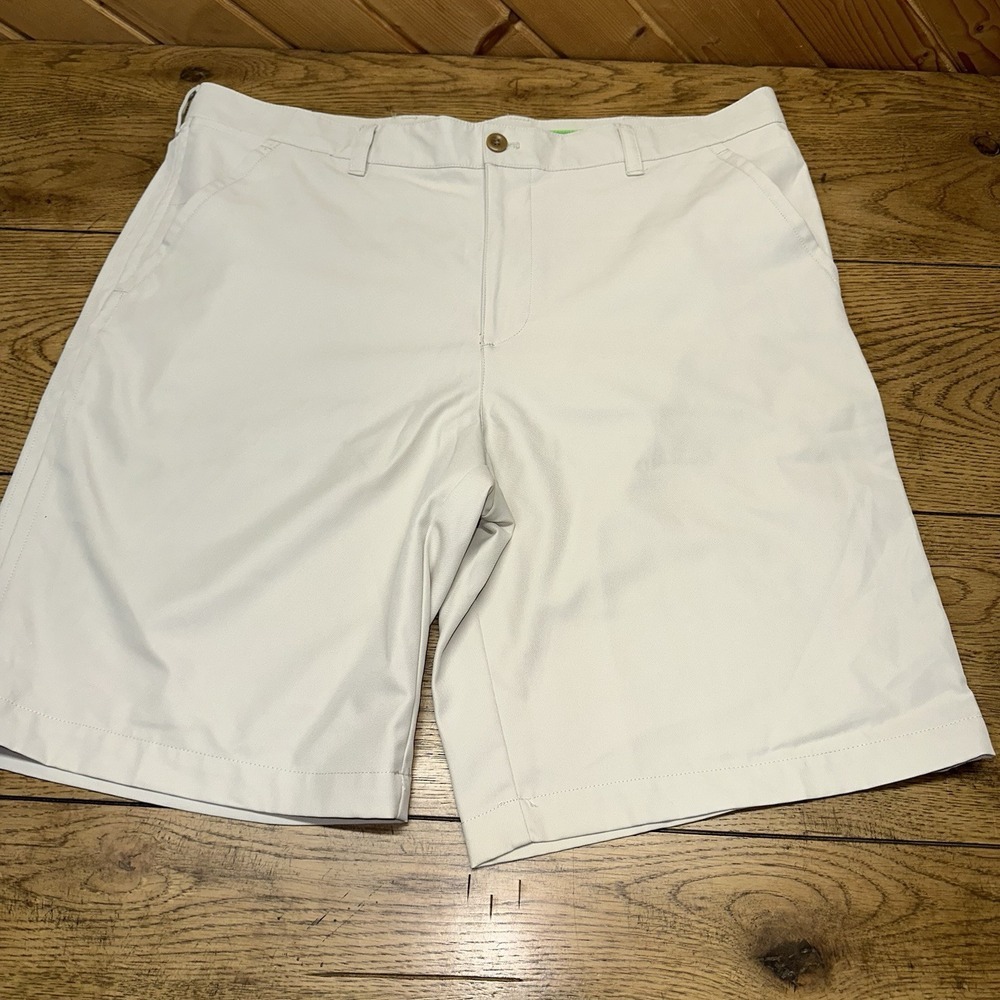 Izod Performance Stretch Classic Golf Apparel Shorts Beige Khaki 10" | Men's 38